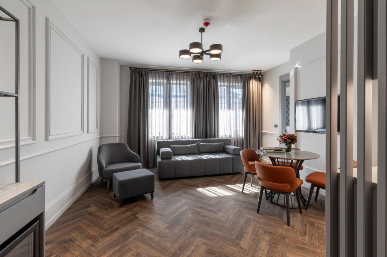 Wish More Hotel Sisli Κωνσταντινούπολη Εξωτερικό φωτογραφία A typical apartment at the hotel