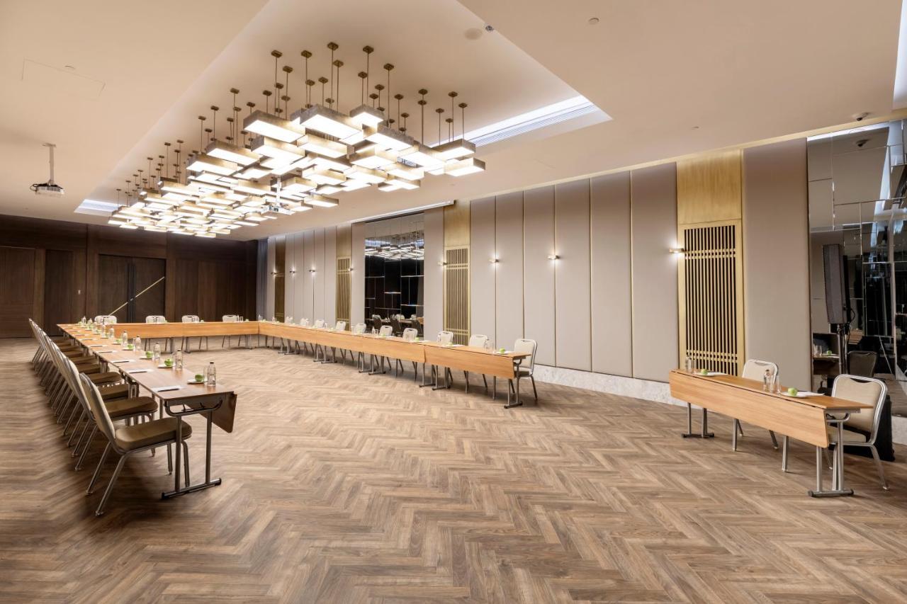 Wish More Hotel Sisli Κωνσταντινούπολη Εξωτερικό φωτογραφία The meeting room of the European Economic and Social Committee